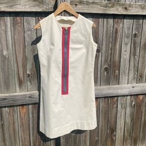 Vintage sleeveless 60’s shift dress